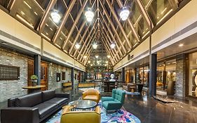 南香楼艺术酒店(华侨城甘坑古镇店)